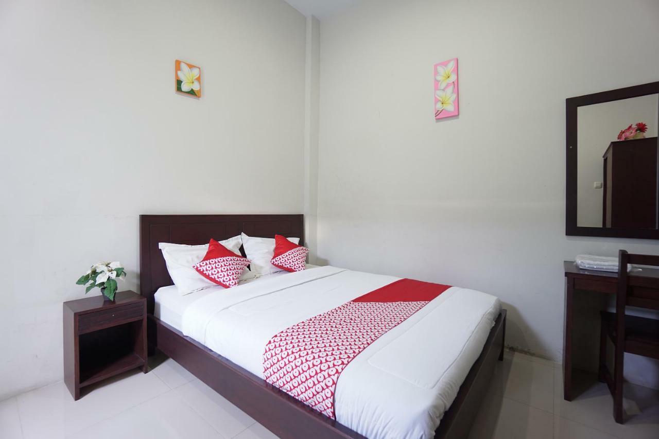 Elite Residence Manado Extérieur photo